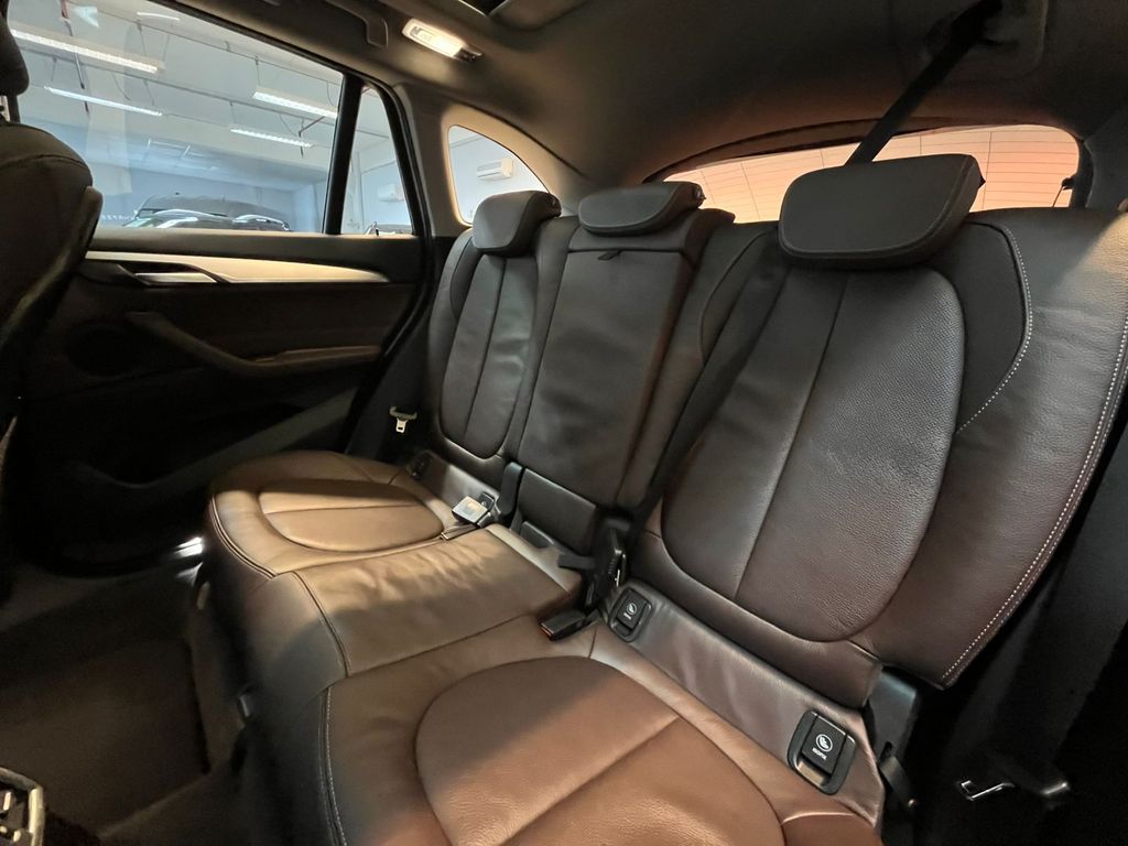 X1 2.0 xDrive25i Sport ActiveFlex