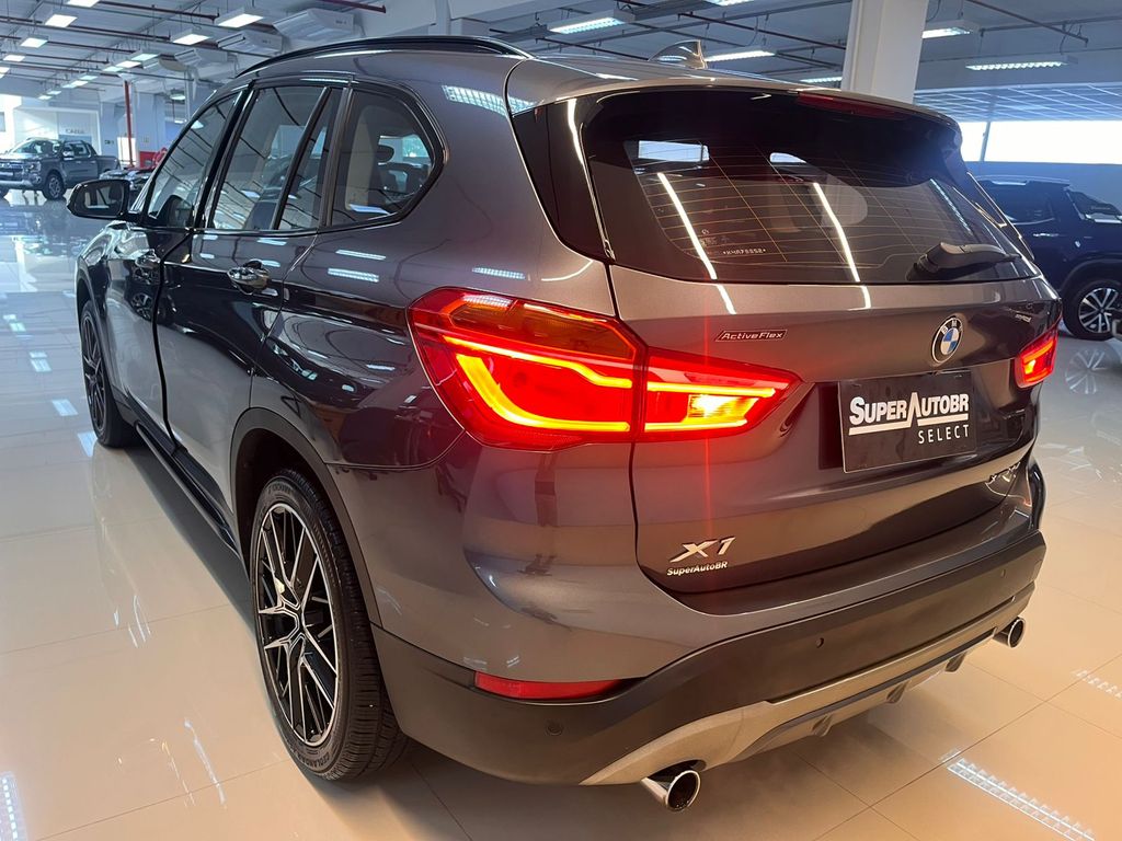 X1 2.0 xDrive25i Sport ActiveFlex