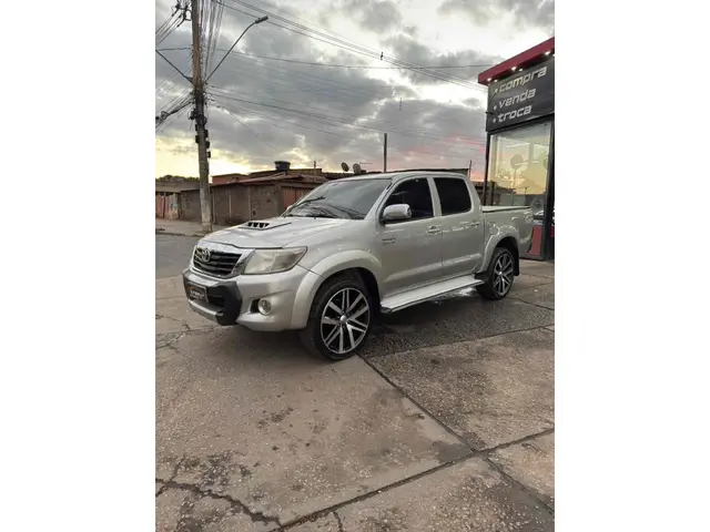 Carro Toyota Hilux Cabine Dupla 2007 Hilux SRV 4X4 3.0 (cab dupla) (aut)