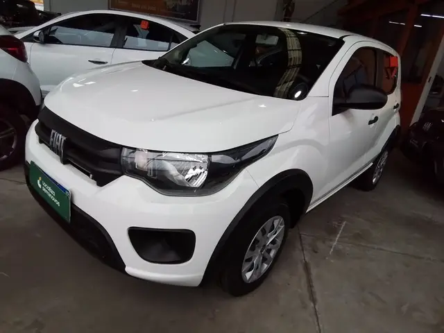 Carro Fiat Mobi 2024 Trekking 1.0