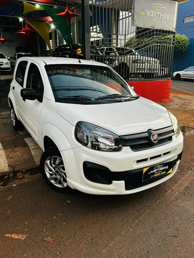 Carro Fiat Uno 2021 Attractive 1.0
