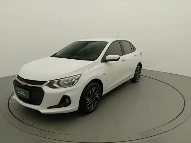 Carro Chevrolet Onix Plus 2025 LT 1.0