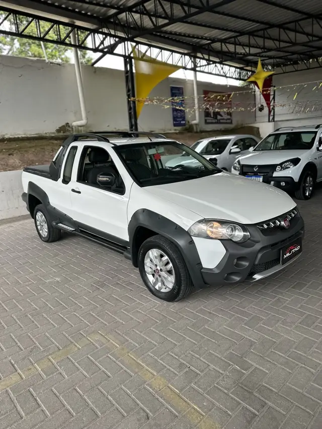 Carro Fiat Strada 2013 Adventure 1.8 16V (Flex) (Cabine Estendida)