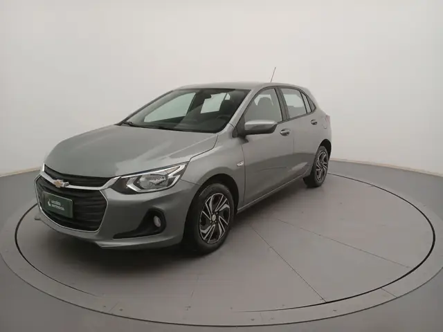 Carro Chevrolet Onix Plus 2025 LT 1.0