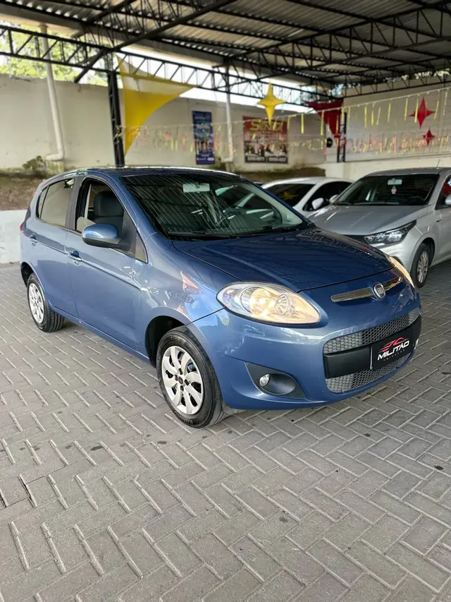Carro Fiat Palio 2014 Attractive 1.0 8V (Flex)