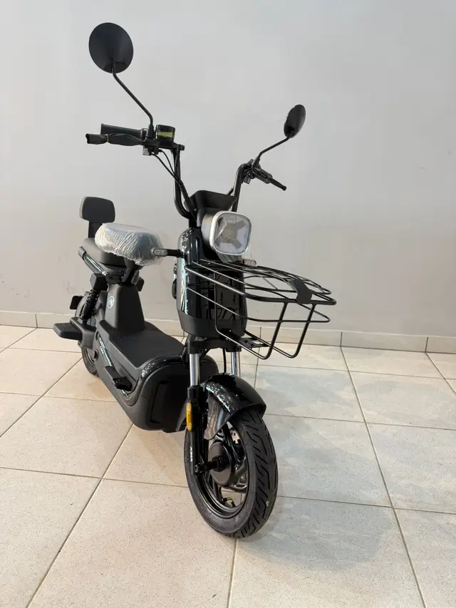 Moto Aima Kuyan 2025 Kuyan
