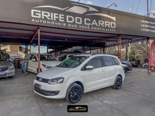 Carro Volkswagen SpaceFox 2014 1.6 8V Trend (Flex)
