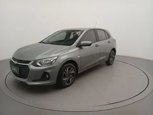 Carro Chevrolet Onix Plus 2025 LT 1.0