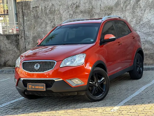 Carro SsangYong Korando 2012 2.0 GLS Executivo AWD (aut)