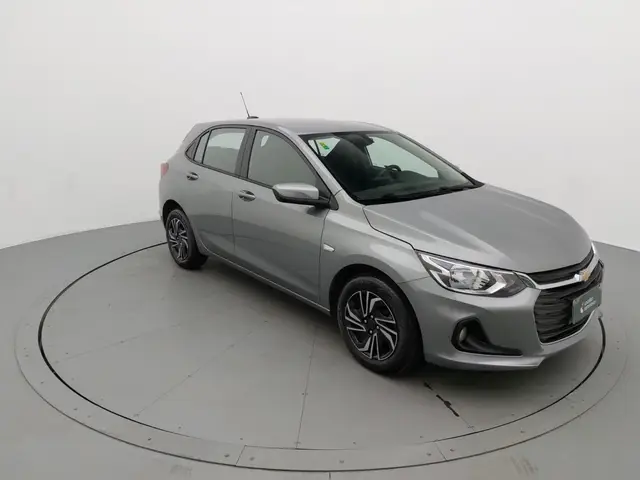 Carro Chevrolet Onix Plus 2025 LT 1.0