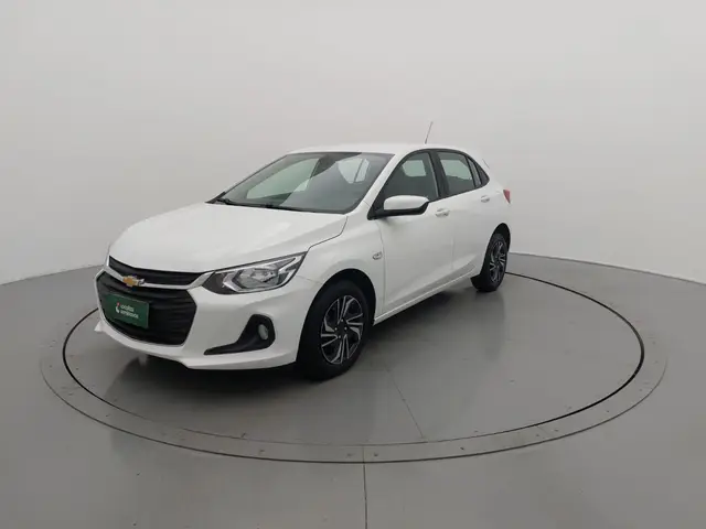 Carro Chevrolet Onix Plus 2025 LT 1.0