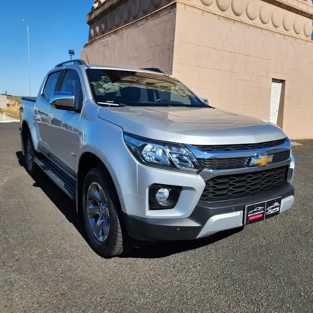 Carro Chevrolet S10 Cabine Dupla 2022 LTZ 2.5