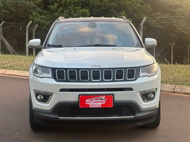 Carro Jeep Compass 2017 2.0 Limited (Aut) (Flex)