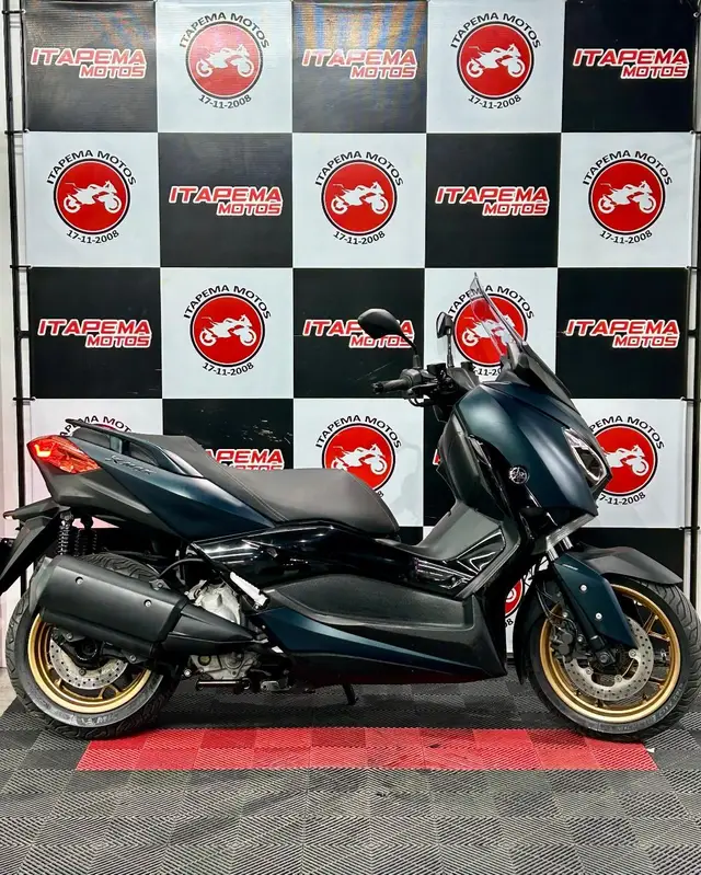 Moto Yamaha XMax 2023 ABS