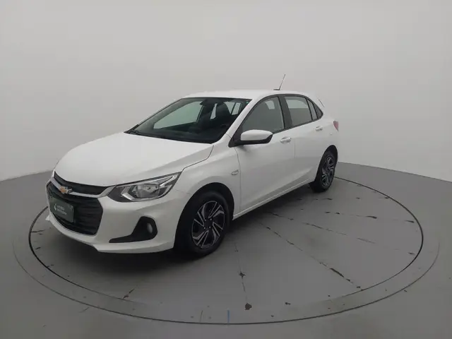Carro Chevrolet Onix Plus 2025 LT 1.0