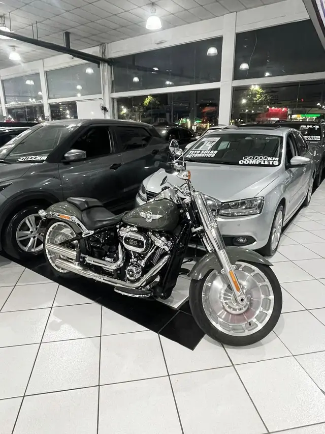 Moto Harley-Davidson Softail 2021 BREAKOUT FXBRS