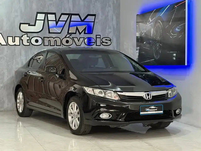 Carro Honda Civic 2013 New  LXS 1.8 16V i-VTEC (Flex)