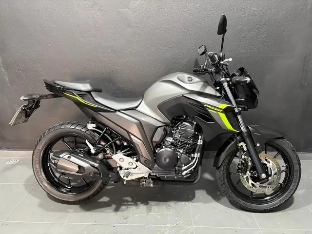Moto Yamaha YS 250 Fazer 2024 ABS