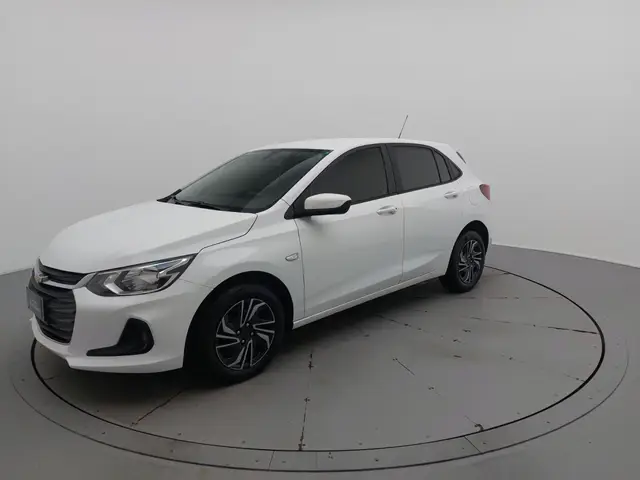 Carro Chevrolet Onix Plus 2025 LT 1.0