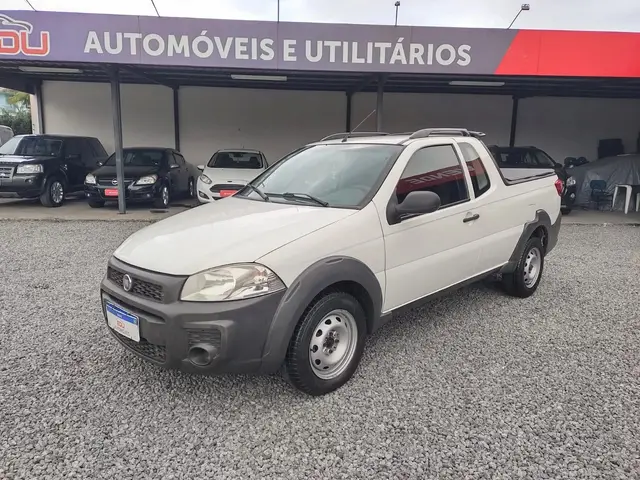 Carro Fiat Strada 2015 Working 1.4 (Flex) (Cabine Estendida)