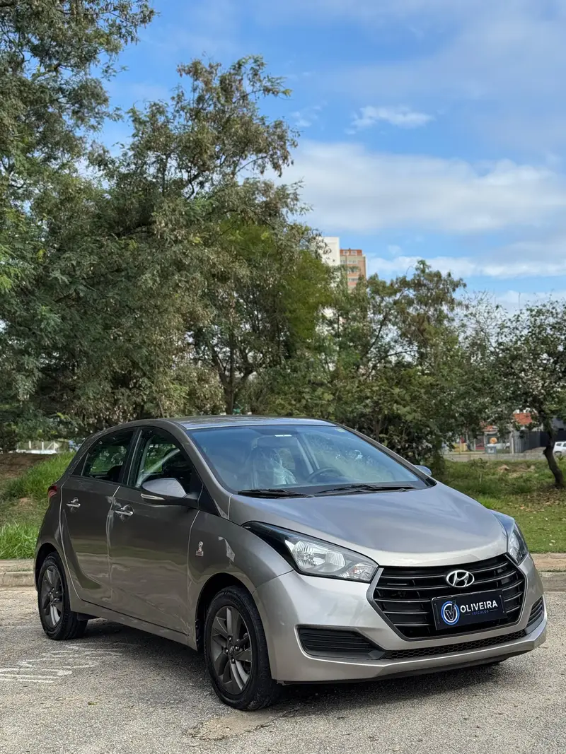 Hyundai 1.0 Copa do Mundo (Flex)