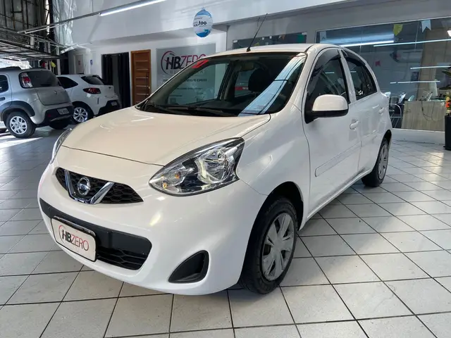 Carro Nissan March 2017 1.0 12V S (Flex)