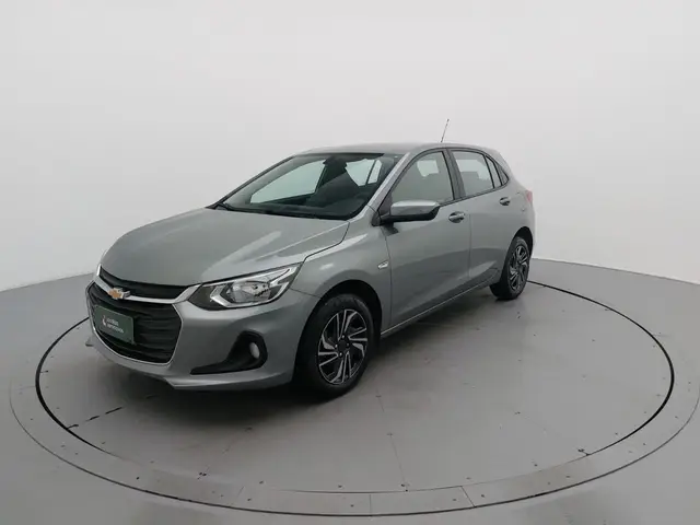 Carro Chevrolet Onix Plus 2025 LT 1.0