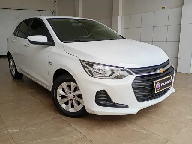 Carro Chevrolet Onix 2023 LT 1.0