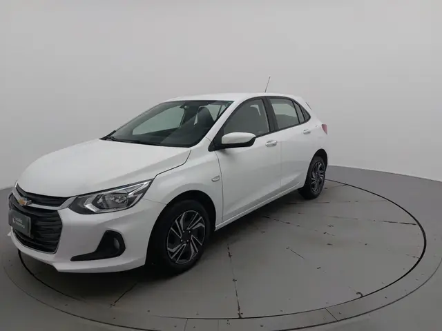 Carro Chevrolet Onix Plus 2025 LT 1.0