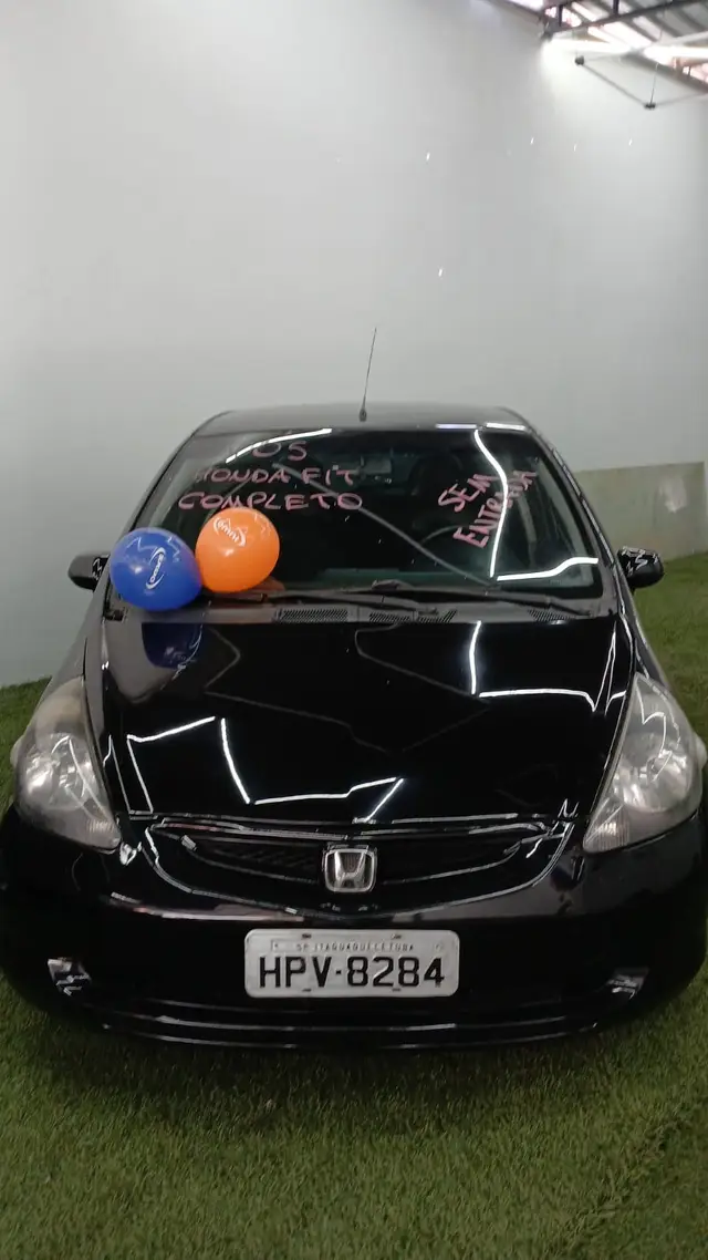 Carro Honda Fit 2005 LX 1.4