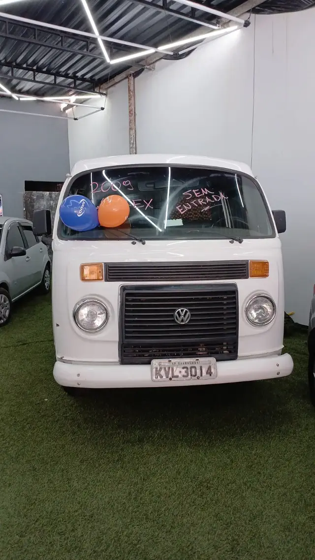 Carro Volkswagen Kombi Furgão 2009 Kombi Furgao 1.4 (Flex)