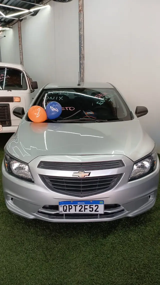 Carro Chevrolet Onix 2019 1.0 Joy SPE/4