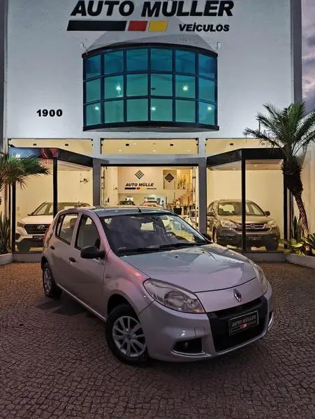 Carro Renault Sandero 2013 Authentique 1.0 16V (flex)