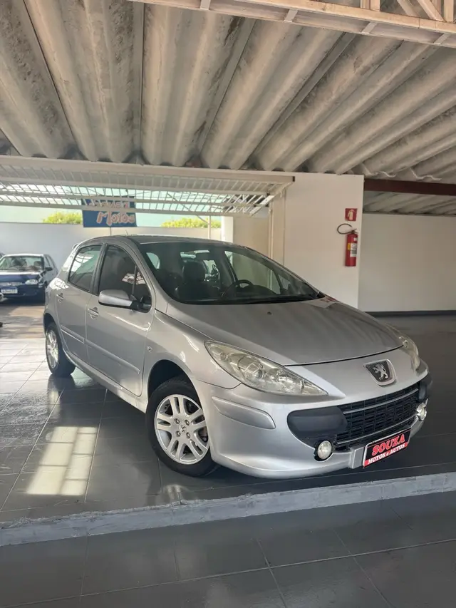 Carro Peugeot 307 Sedan 2011 Presence Pack 1.6 16V (flex)