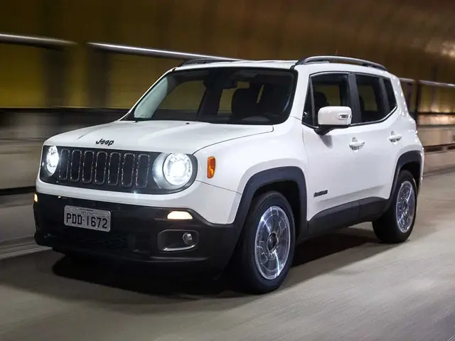 Carro Jeep Renegade 2016 Sport 1.8 4x2 (Aut) (Flex)