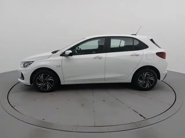 Carro Chevrolet Onix Plus 2025 LT 1.0