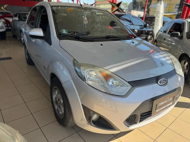 Carro Ford Fiesta Hatch 2011 1.6 (Flex)