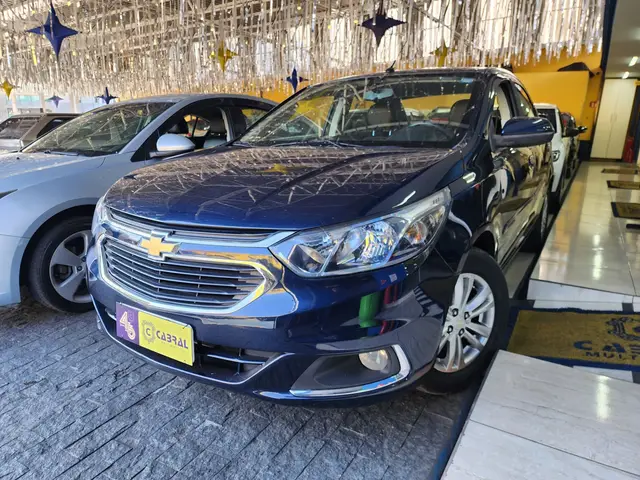 Carro Chevrolet Cobalt 2017 LTZ 1.8 8V (Flex)