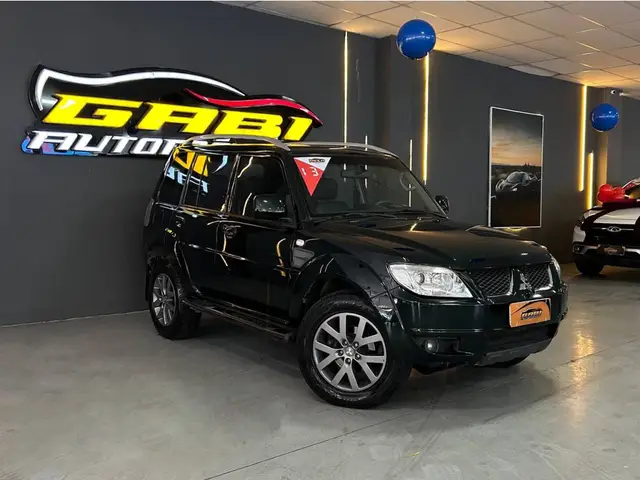Carro Mitsubishi Pajero TR4 2013 2.0 16V 4x2 (Flex) (Aut)