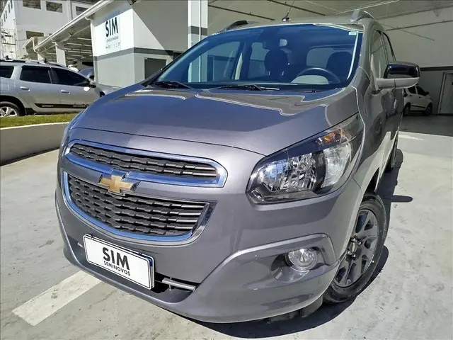 Carro Chevrolet Spin 2018 Advantage 5S 1.8 (Flex) (Aut)