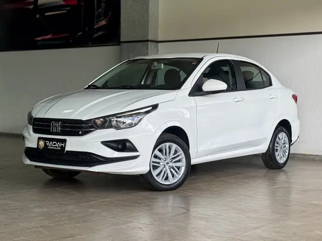Carro Fiat Cronos 2023 Drive 1.0 (Flex) MT
