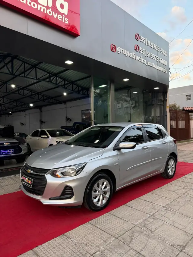 Carro Chevrolet Onix 2021 LT 1.0 (Flex)