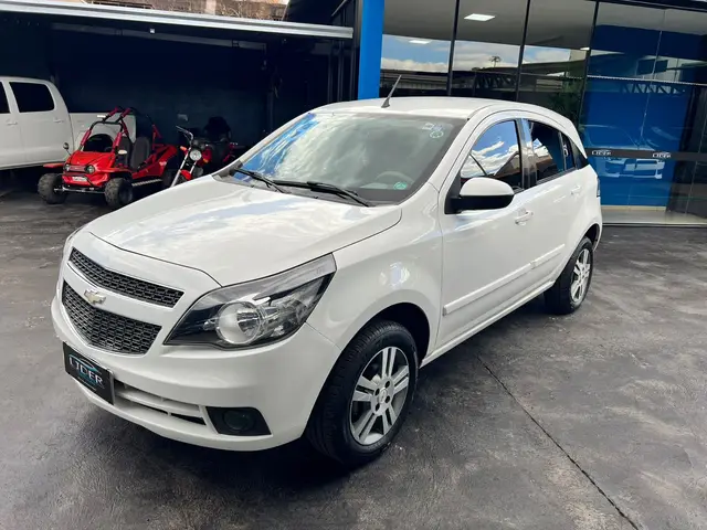 Carro Chevrolet Agile 2013 LTZ 1.4 8V (Flex)