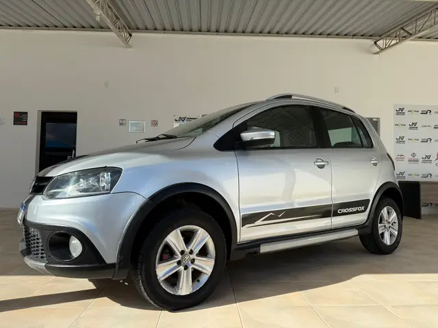 Carro Volkswagen CrossFox 2011 1.6 (Flex)