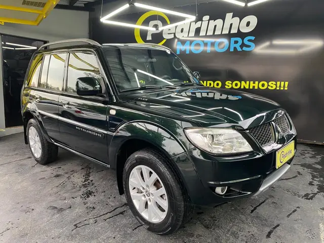Carro Mitsubishi Pajero TR4 2010 2.0 16V 4x4 (flex) (aut)
