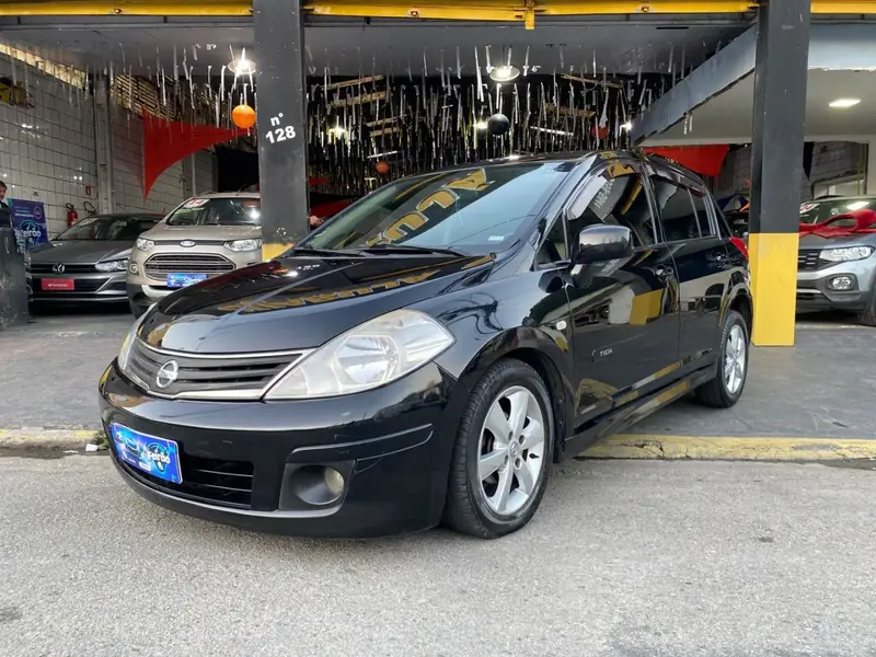 Nissan SL 1.8 (flex) (aut)