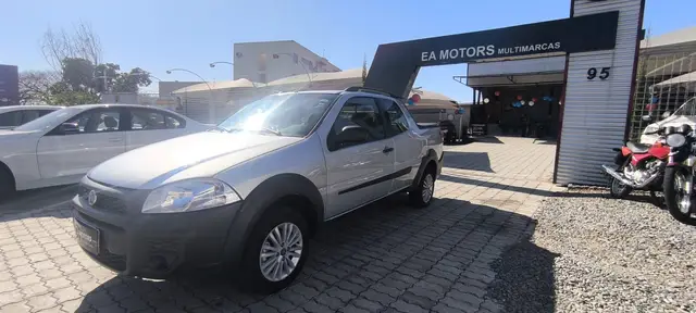 Carro Fiat Strada 2015 Working 1.4 (Flex) (Cabine Dupla)
