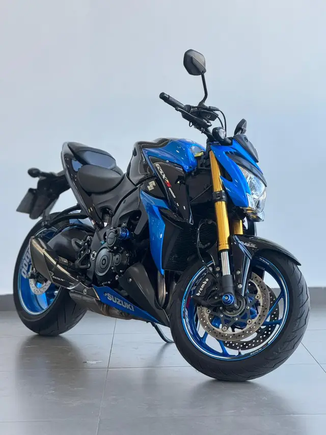 Moto Suzuki GSX S 1000 2019 1000