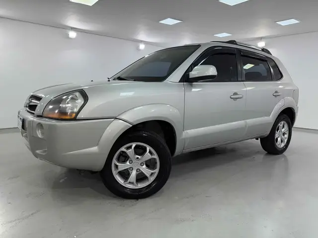 Carro Hyundai Tucson 2013 GL 2.0 16V