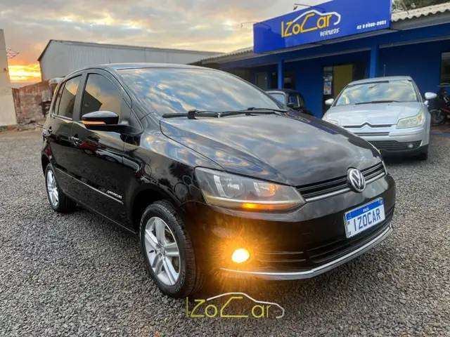 Carro Volkswagen Fox 2017 1.0 MPI Comfortline (Flex)